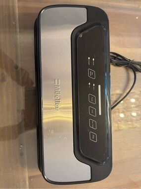 Mueller MV-1100 Vacuum Sealer – Open Box w/ Bags